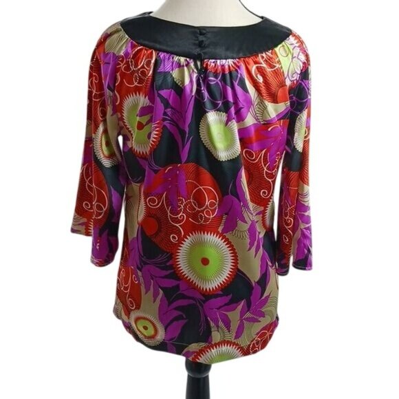 BCBGMaxAzria Blouse Multicolor Abstract Geometric 3/4 Sleeve Satin Size XS - Picture 5 of 8